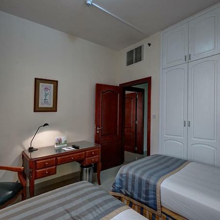 Mourouj Hotel Apartments Абу-Даби Экстерьер фото