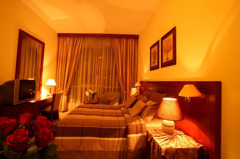 Mourouj Hotel Apartments Абу-Даби Экстерьер фото